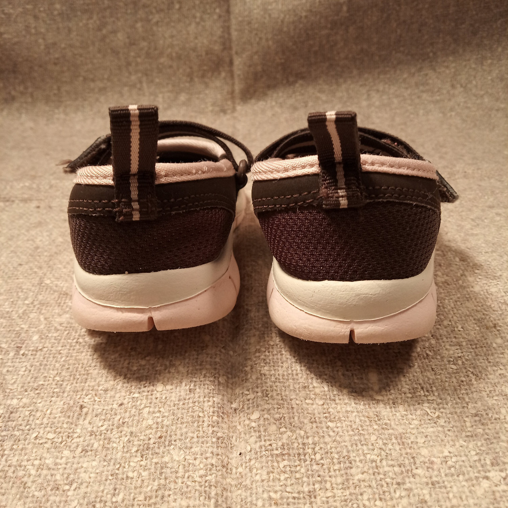 Nike Mary Jane Baby/Kids Shoes Size 5C - Picture 3 of 7